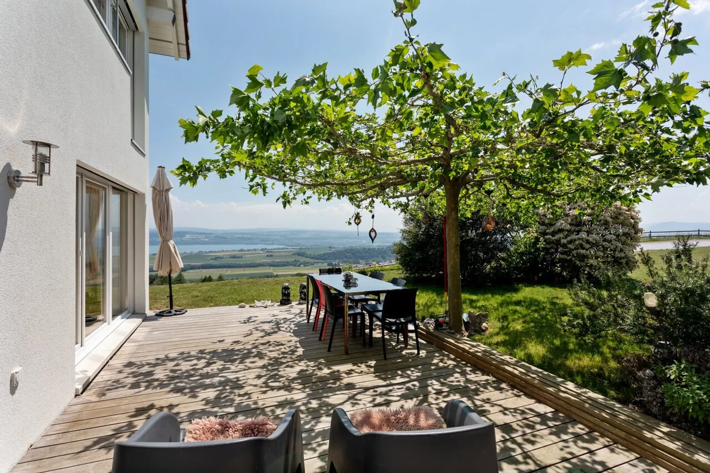Exclusivité - Villa individuelle à Villars-Burquin avec vue Lac - Photo 1 sur 13