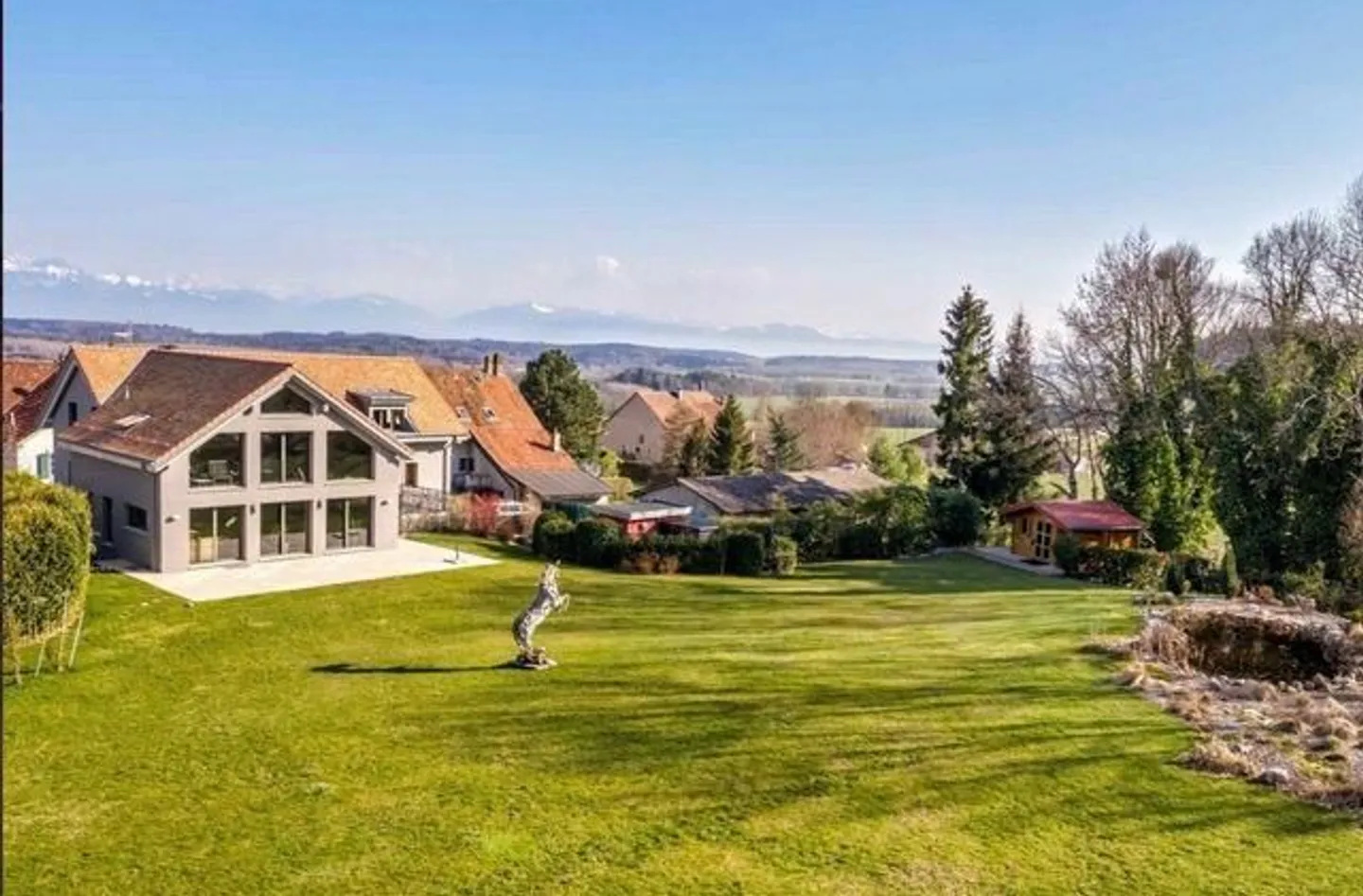 Casa con piscina interna e ascensore a Montricher (12 stanze) - Foto 4 di 13