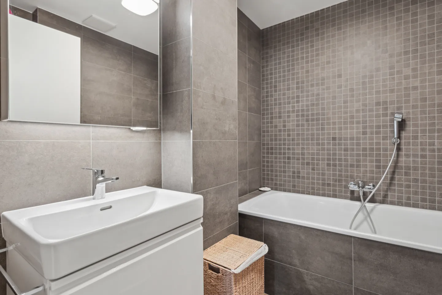 Duplex di oltre 180 m2 unico nella sua concezione - Bavois - Foto 10 di 13