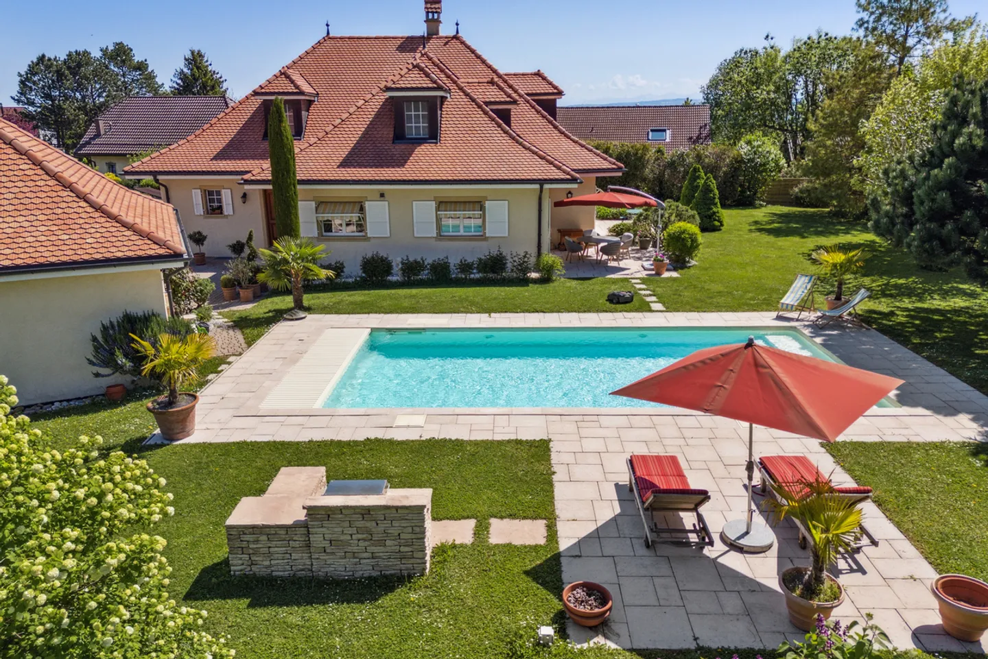 Seltene und einzigartige individuelle Villa in ländlicher Umgebung in Rances! - Foto 1 von 13