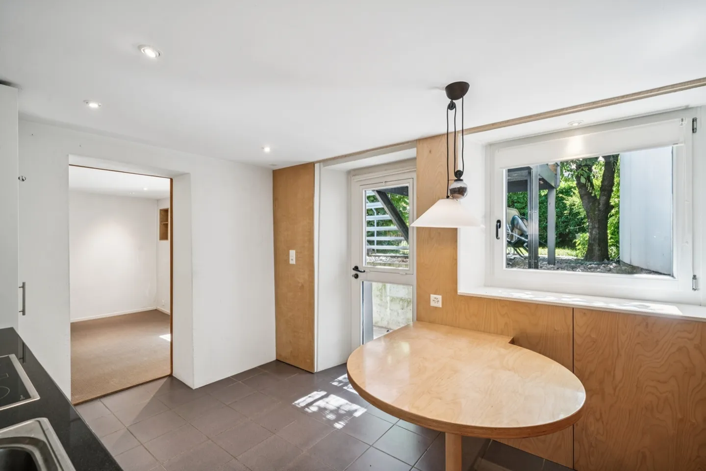 Dorfhaus 5,5 Zimmer mit Terrasse und Garten - in der Nähe des Bahnhofs - Foto 3 von 13