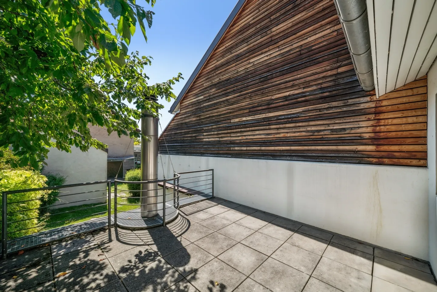 Dorfhaus 5,5 Zimmer mit Terrasse und Garten - in der Nähe des Bahnhofs - Foto 6 von 13