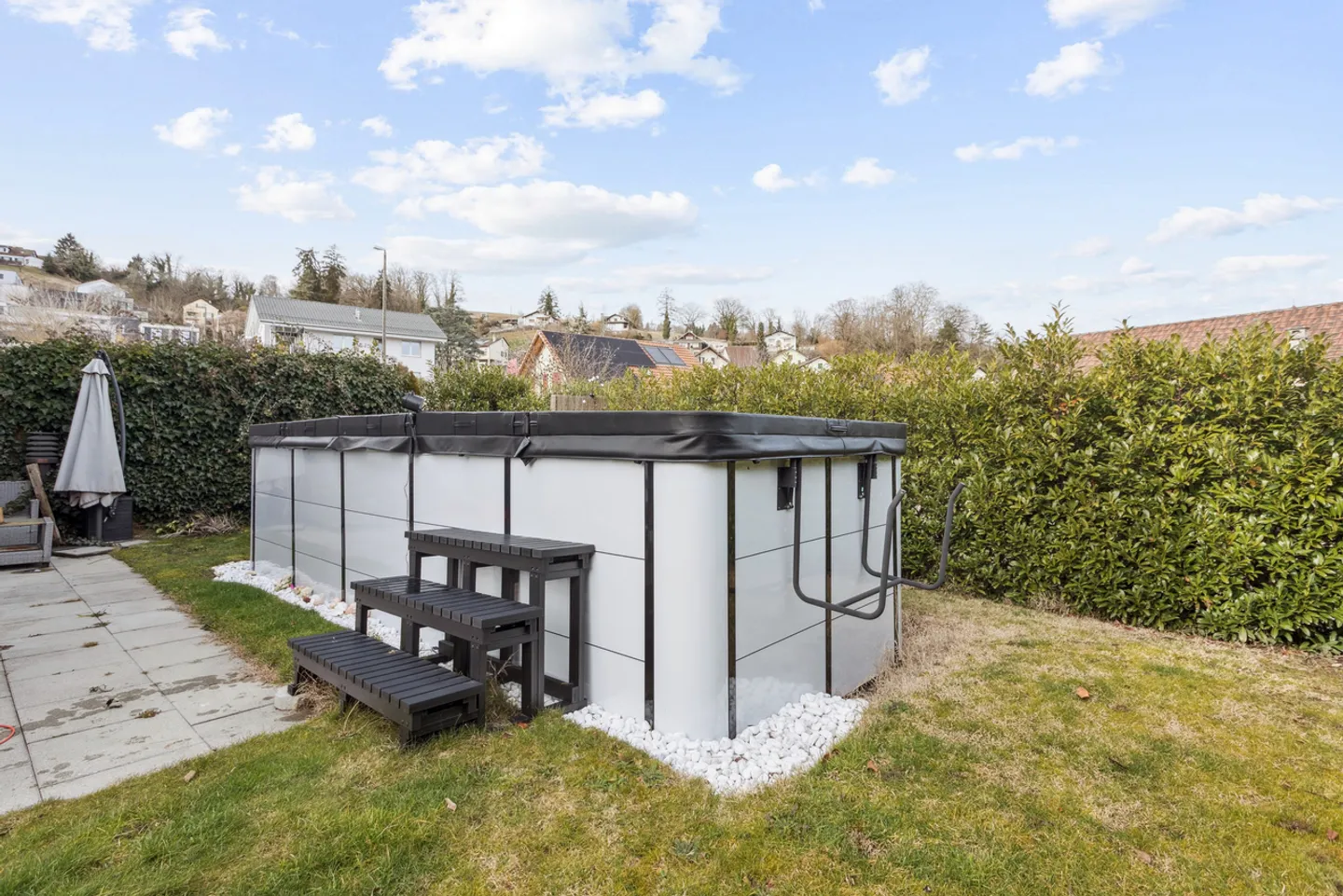 Very pretty gable house with pool! - Photo 10 of 11