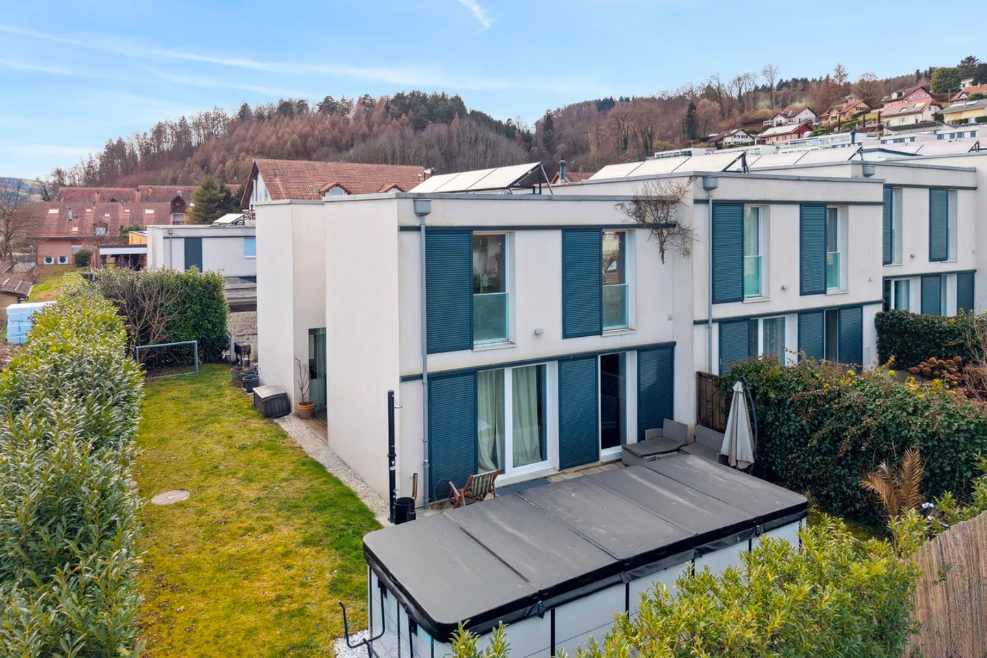 Very pretty gable house with pool! - Photo 1 of 11