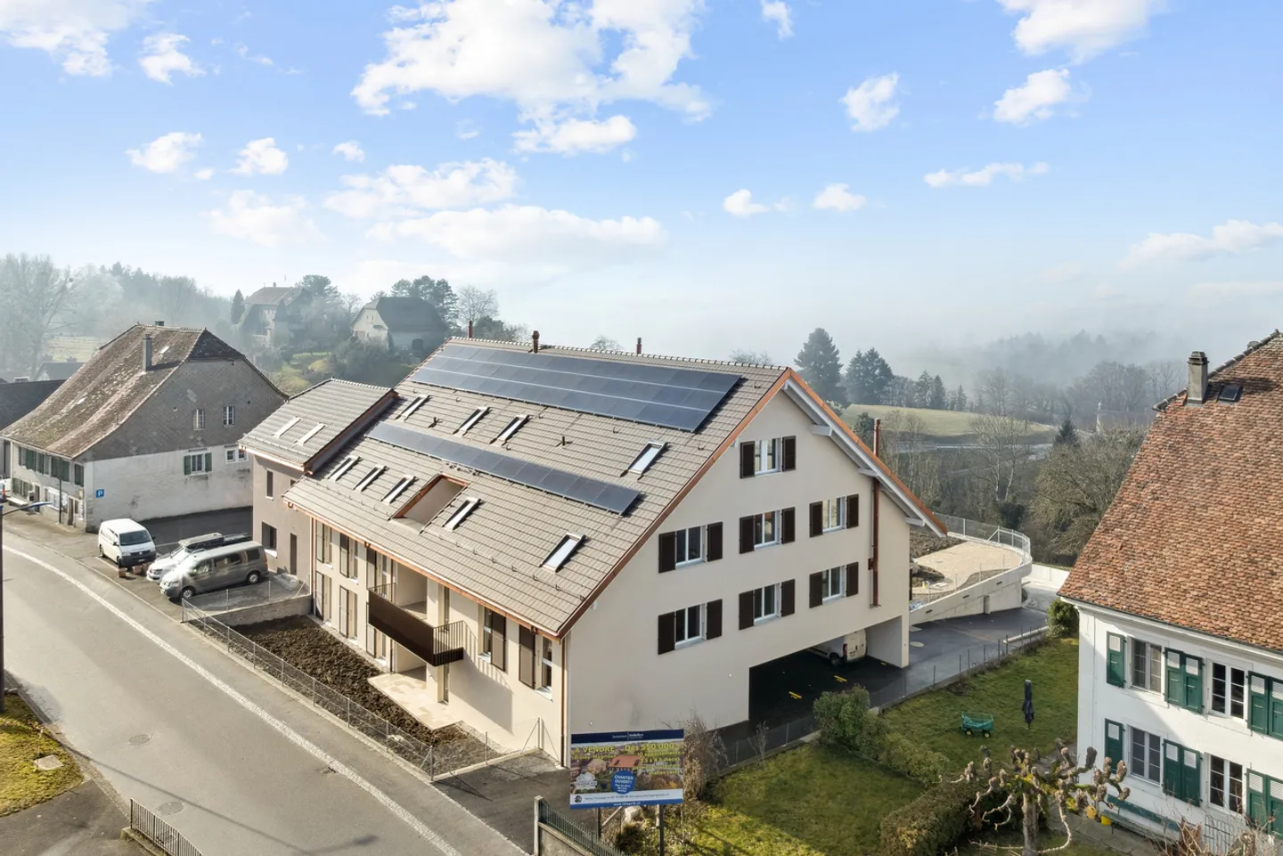 Letzte Parzelle Dorf XVI - Charmante 4,5 Zimmer mit Balkon - Foto 1 von 9