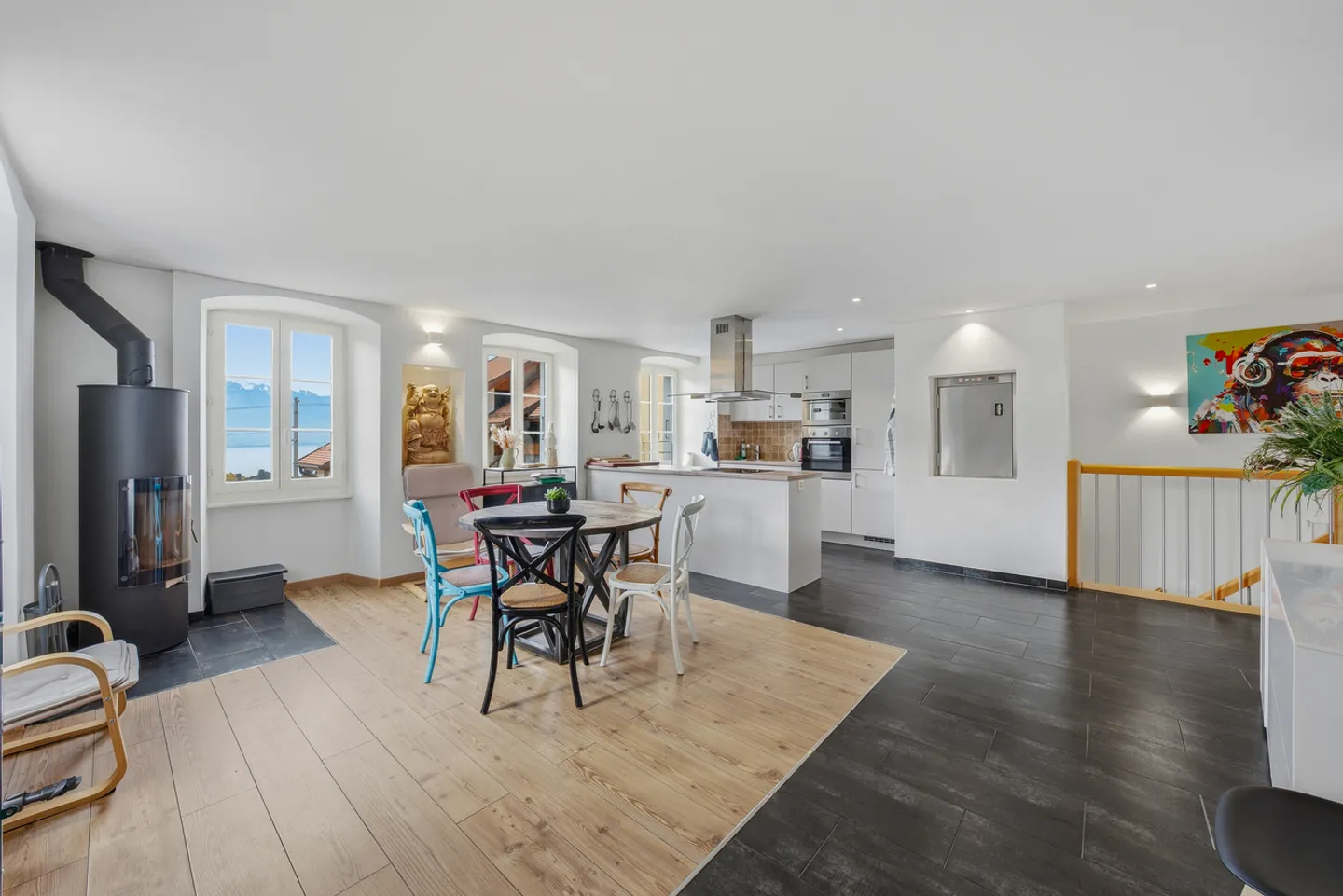 Charming winemaker's house with lake and mountain view - Photo 3 of 13