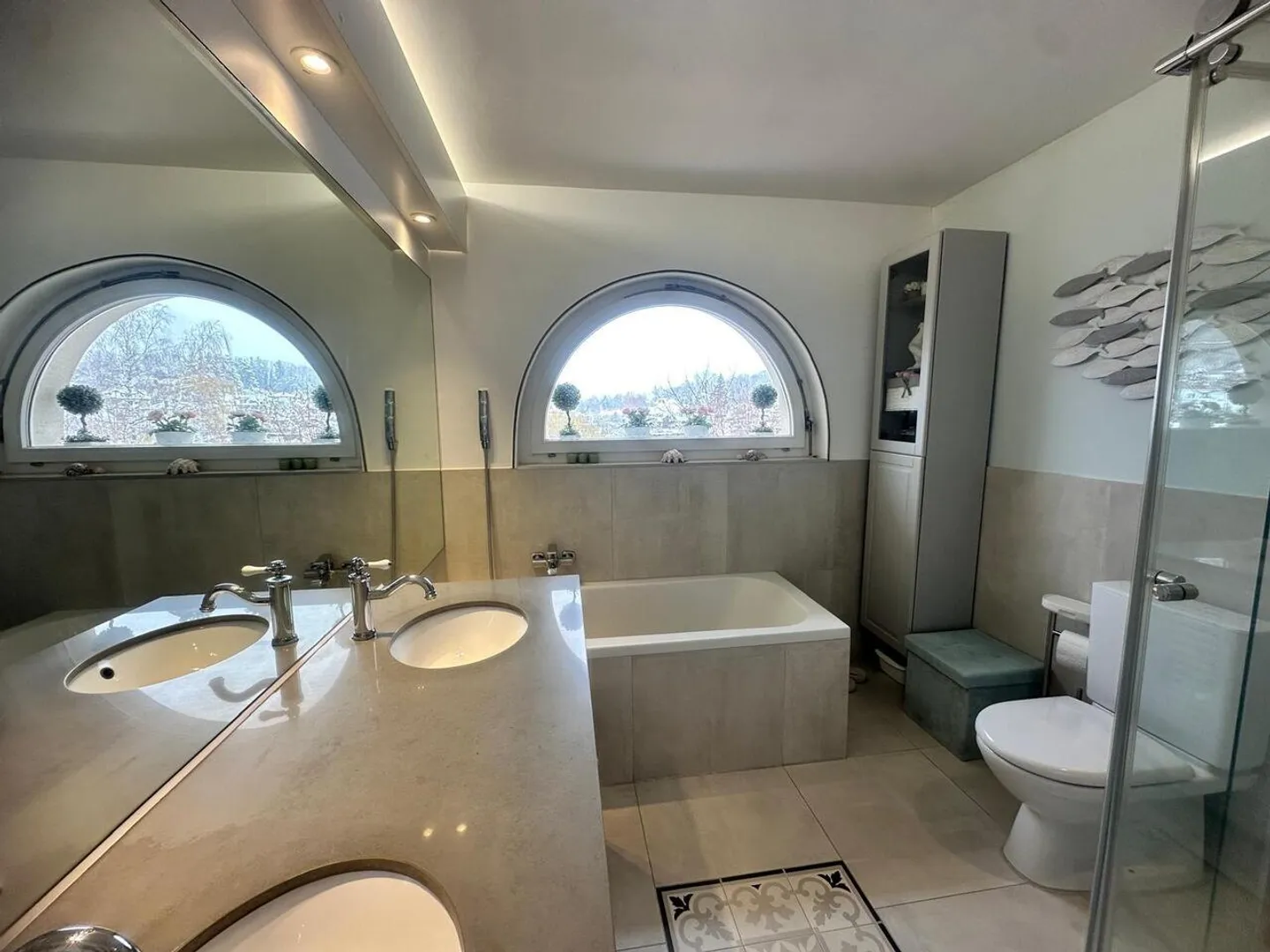 Villa spacieuse avec vue lac - Photo 8 sur 13