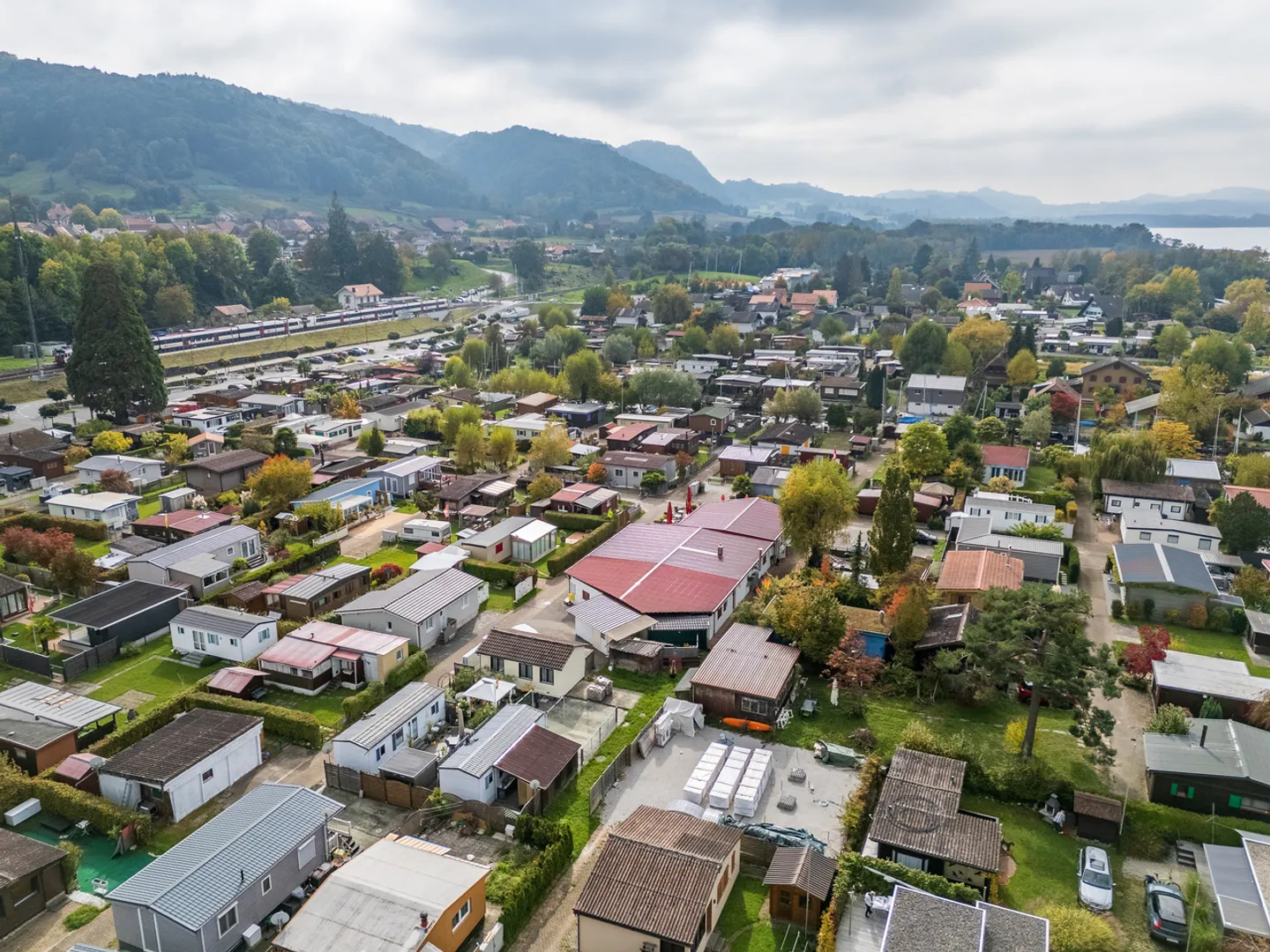 Restaurant in a privileged setting by Lake Neuchâtel - Photo 3 of 13