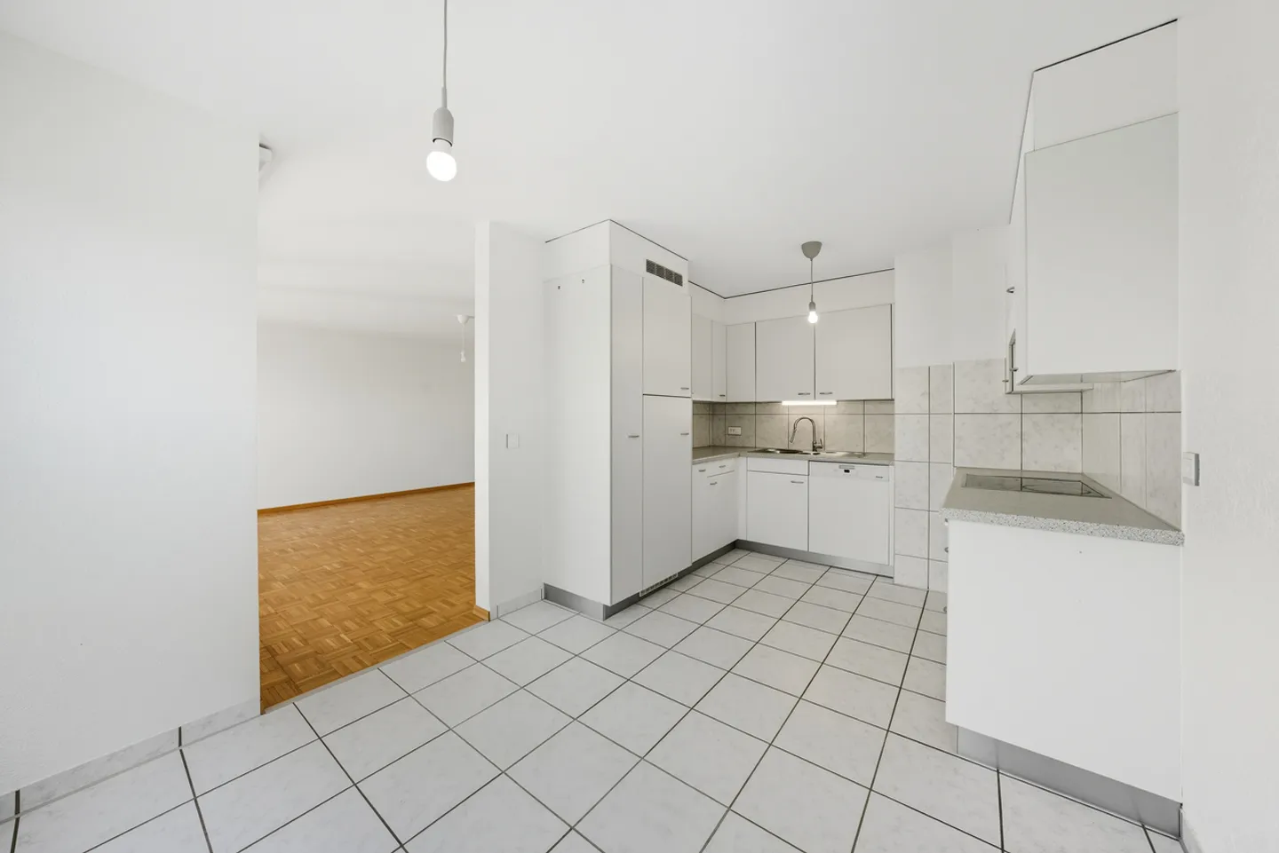 Bright 3.5-room apartment close to everything - Photo 5 of 13