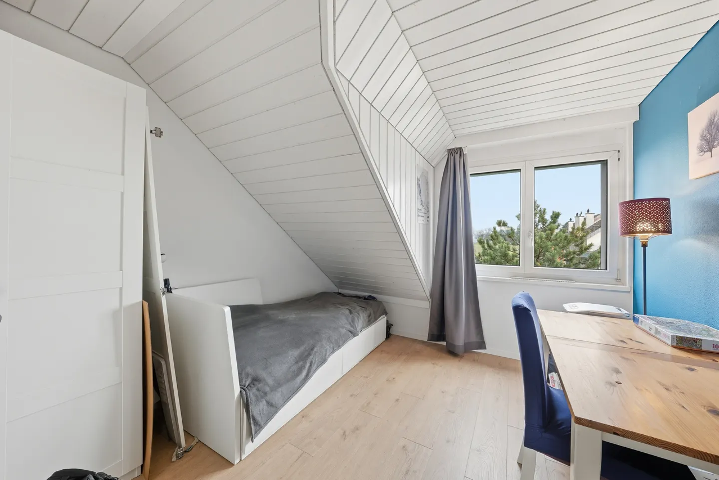 Charmant Appartement Duplex avec Vue Lac - Photo 9 sur 13