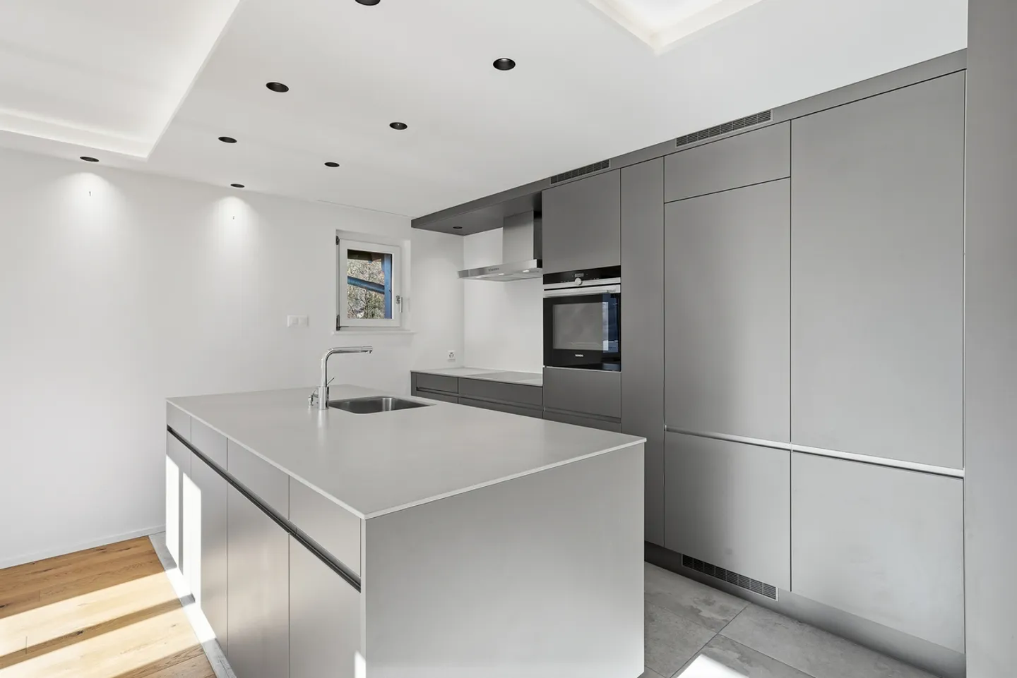 Appartement 4.5 pièces avec vue panoramique à 20 min. de Gstaad - Foto 3 von 13