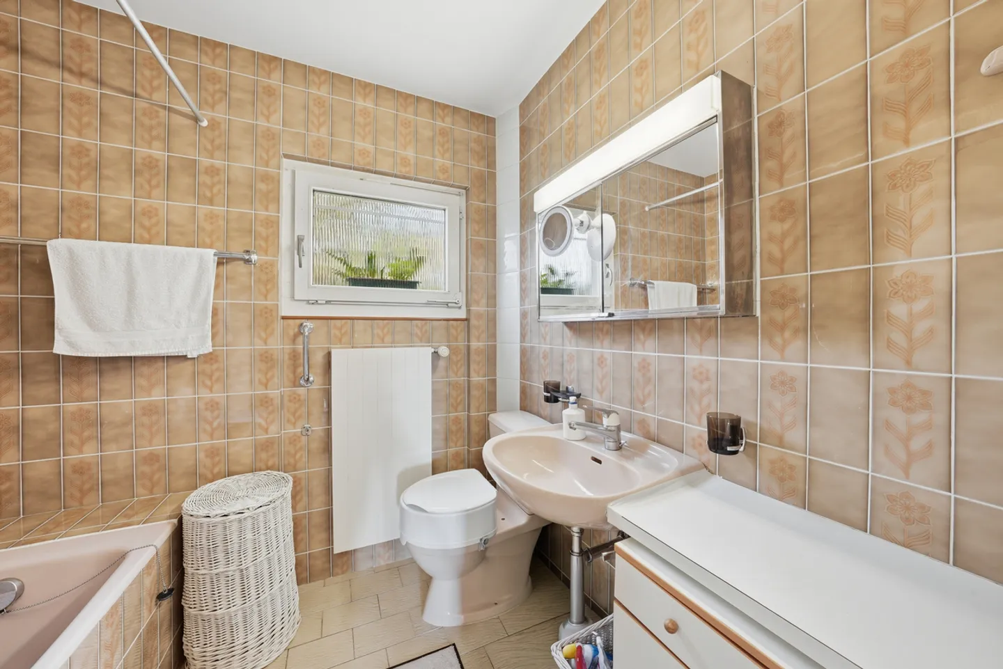 Appartamento di 4,5 locali con giardino, vista lago e montagne - Foto 10 di 13