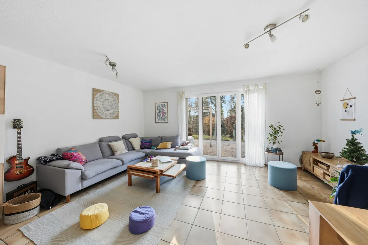 Großes Haus mit zwei Wohnungen und Erweiterungspotenzial - Foto 6 von 13