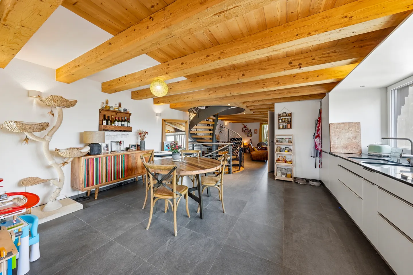 Appartement Triplex Charmant - Photo 5 sur 13