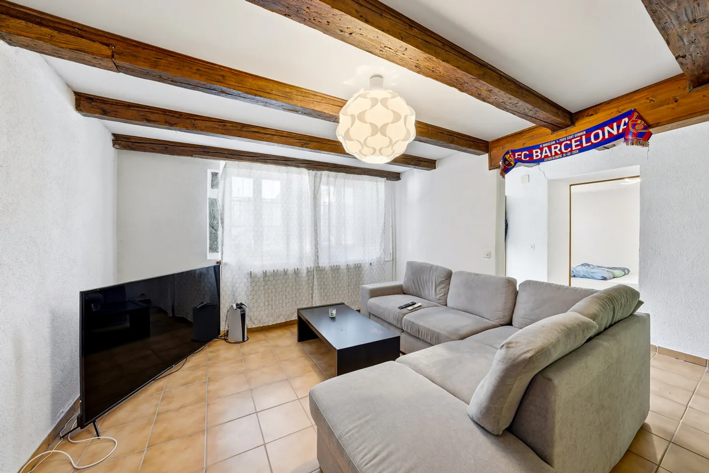 Renovated village house with 2 apartments - Photo 5 of 13