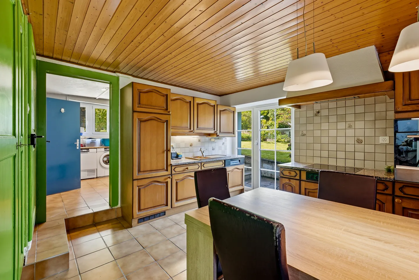 Renovated village house with 2 apartments - Photo 4 of 13