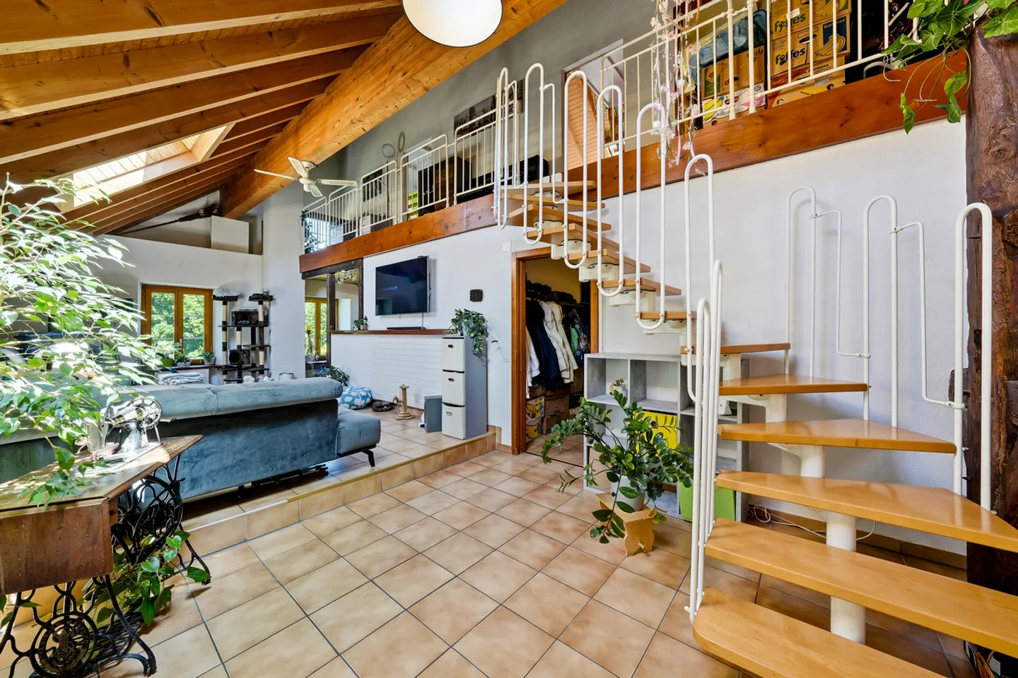 Renovated village house with 2 apartments - Photo 8 of 13