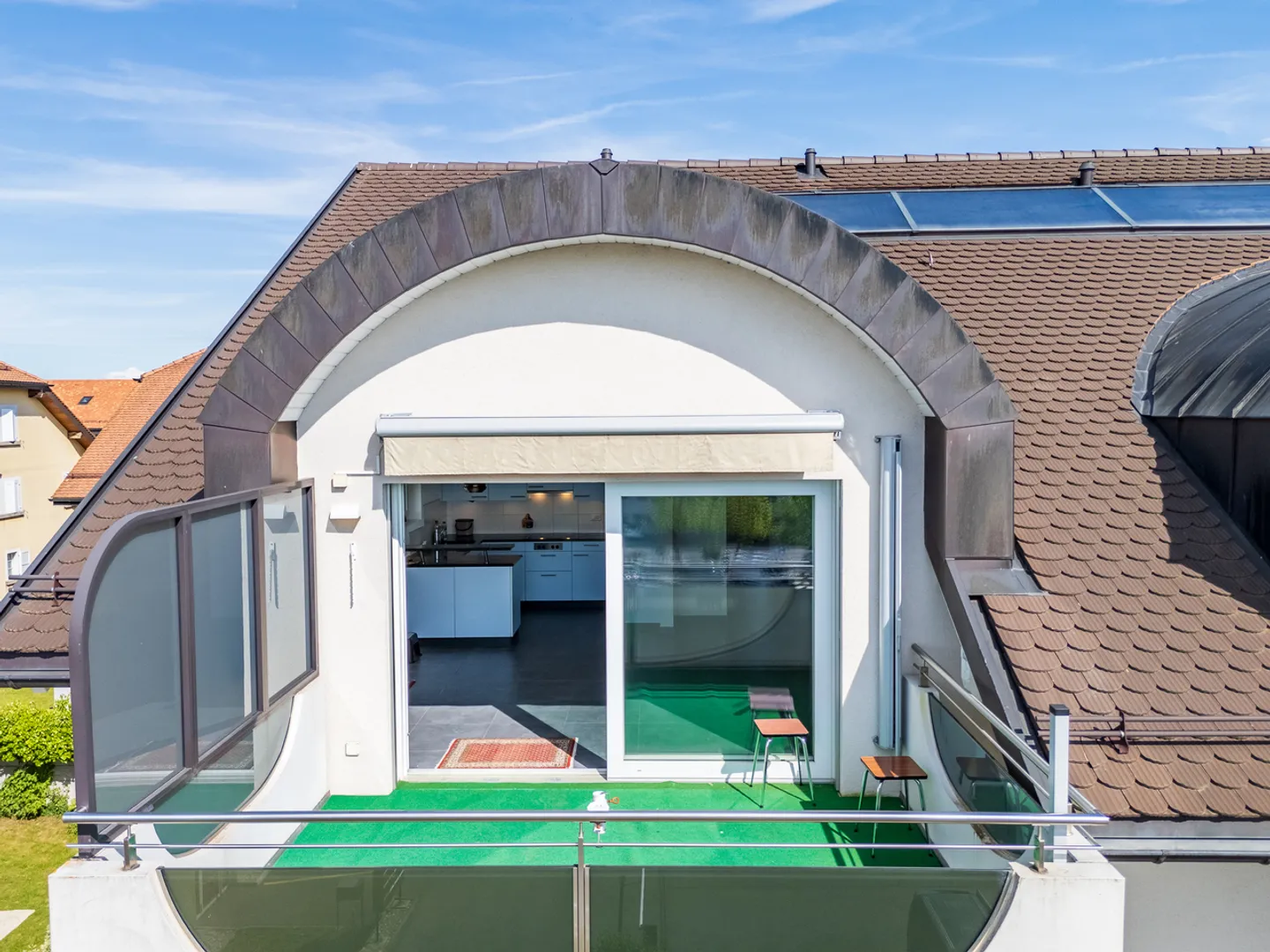 3,5-Zimmer-Penthouse-Wohnung mit freiem Blick im Stadtzentrum - Foto 3 von 13