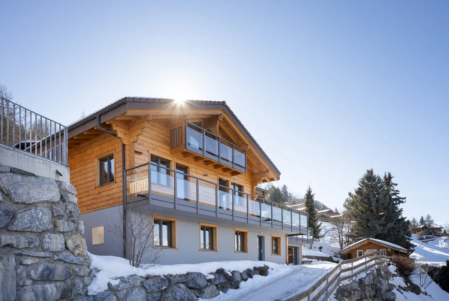 Chalet eccezionale ristrutturato nel 2024 - Vista panoramica sulle Alpi - Foto 1 di 13