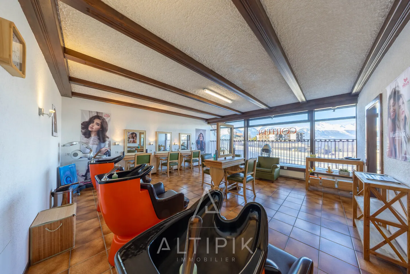 Espace Commercial Transformable - Photo 1 sur 7