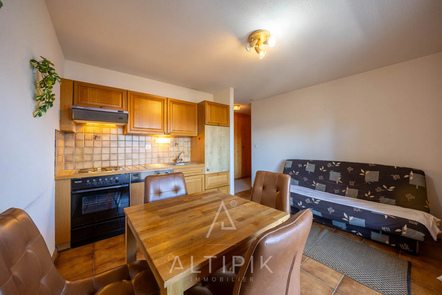 Appartement Calme avec Vue - Photo 2 sur 8