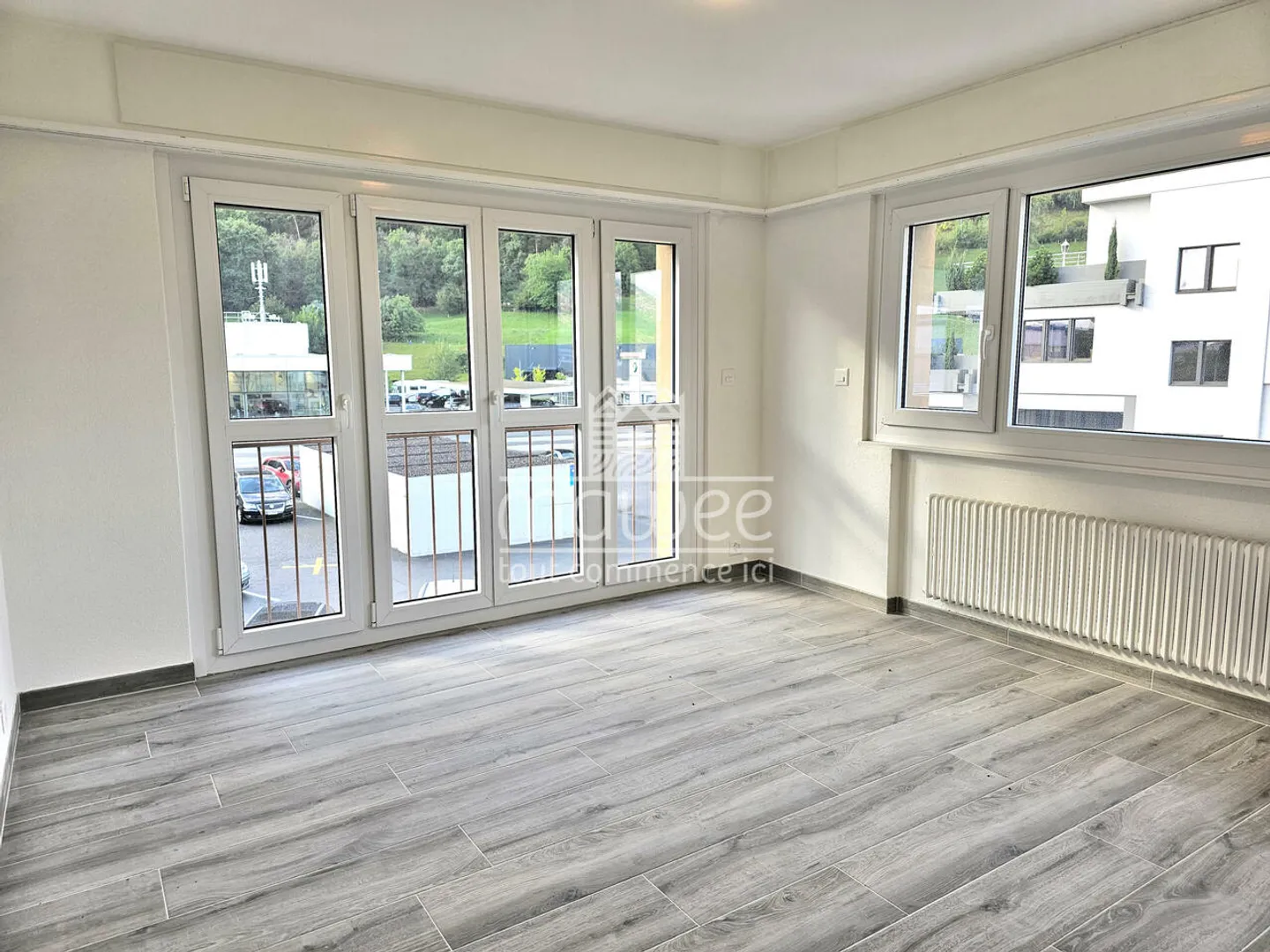 4.5 Zimmerwohnung komplett renoviert ! - Foto 5 von 10
