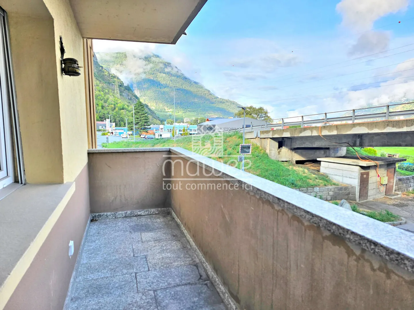 4.5 Zimmerwohnung komplett renoviert ! - Foto 9 von 10