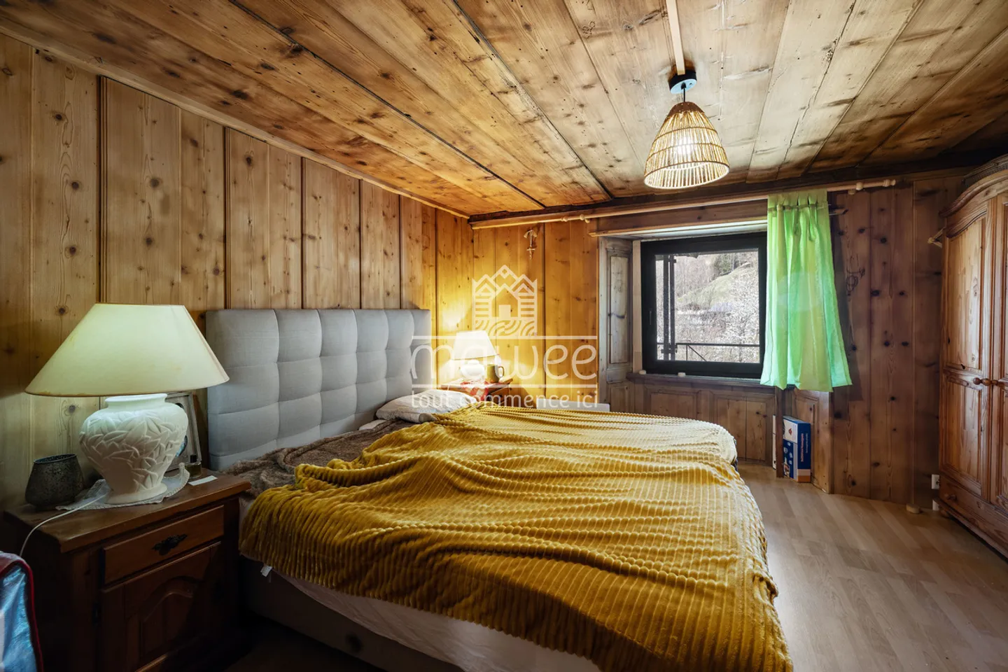 7-Zimmer-Dorfhaus mit zu renovierender Scheune in Orsières! - Foto 3 von 13