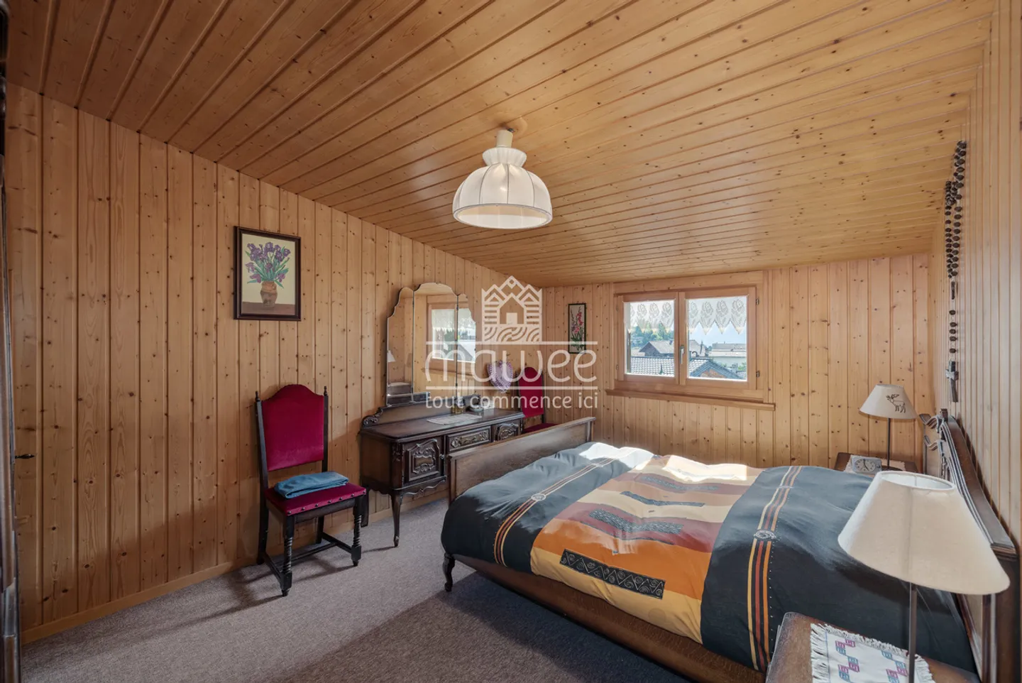 Semi-detached chalet with outbuilding and great potential in Granois - Photo 7 of 13