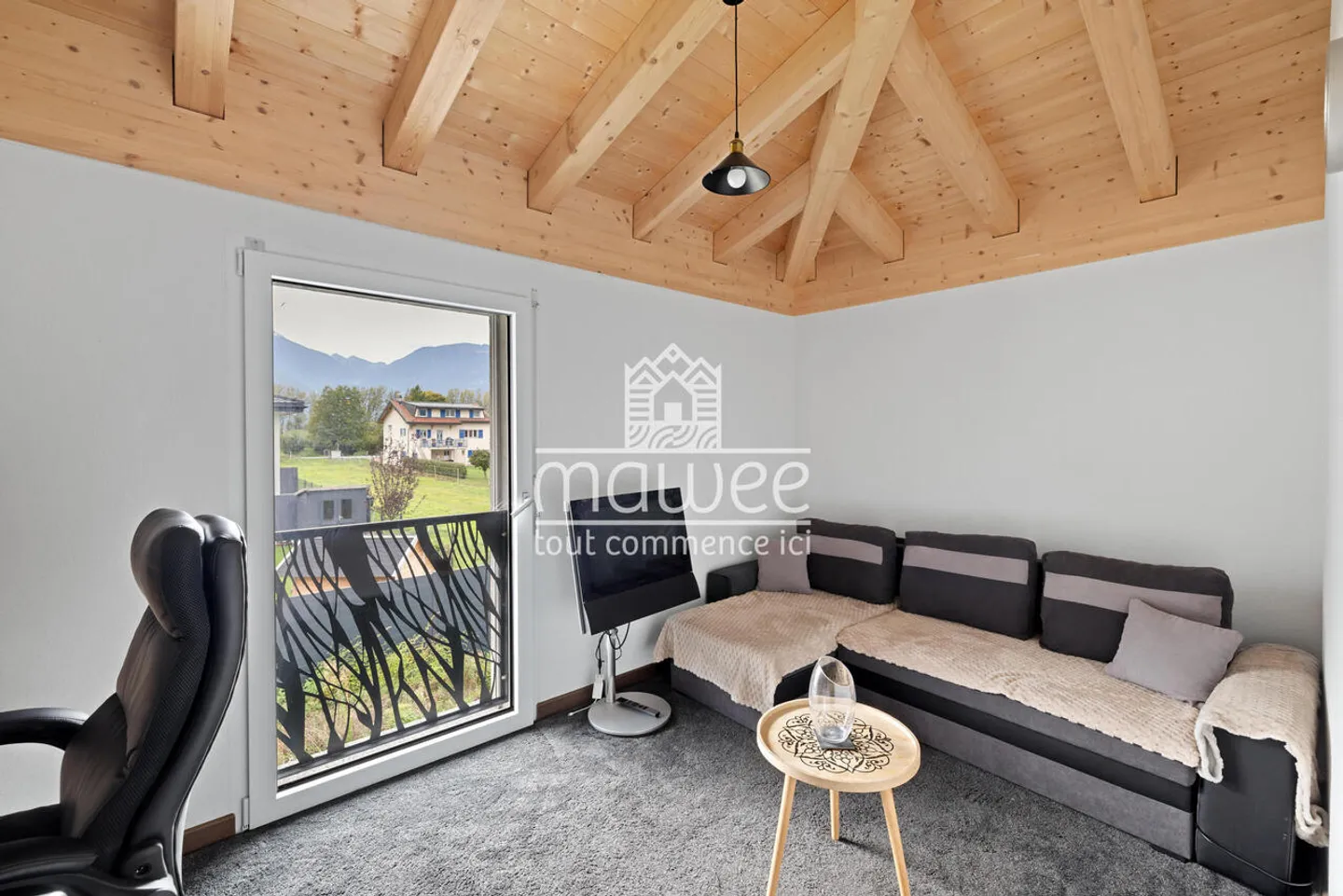 Magnificent modern detached villa in Charrat - Photo 6 of 11