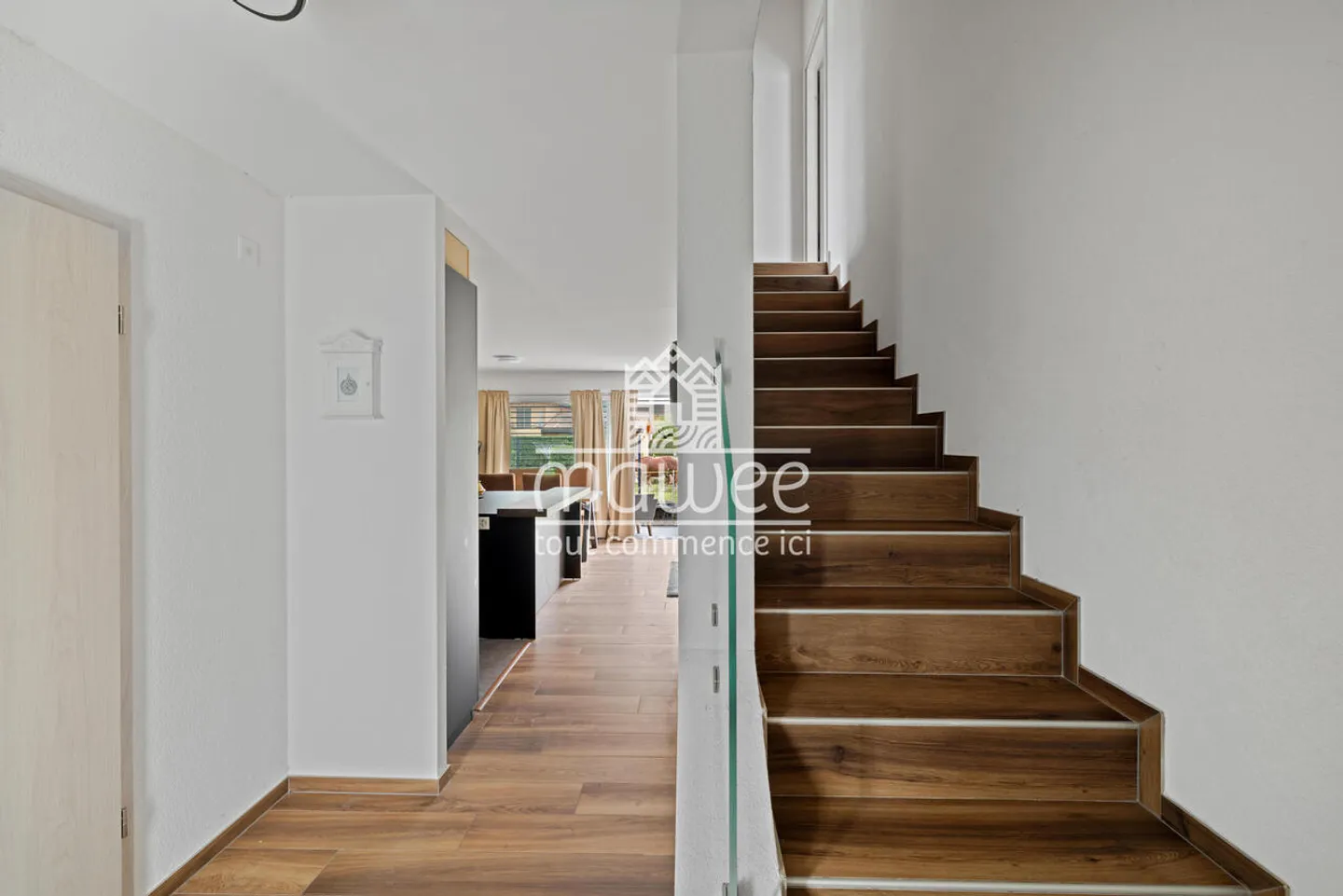 Magnificent modern detached villa in Charrat - Photo 4 of 11