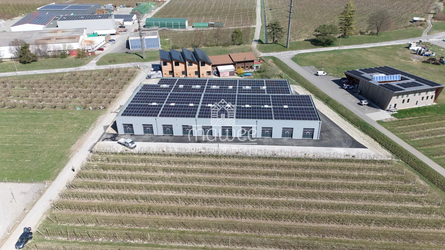 Box of 142 m2 in Saxon - Photo 3 of 7