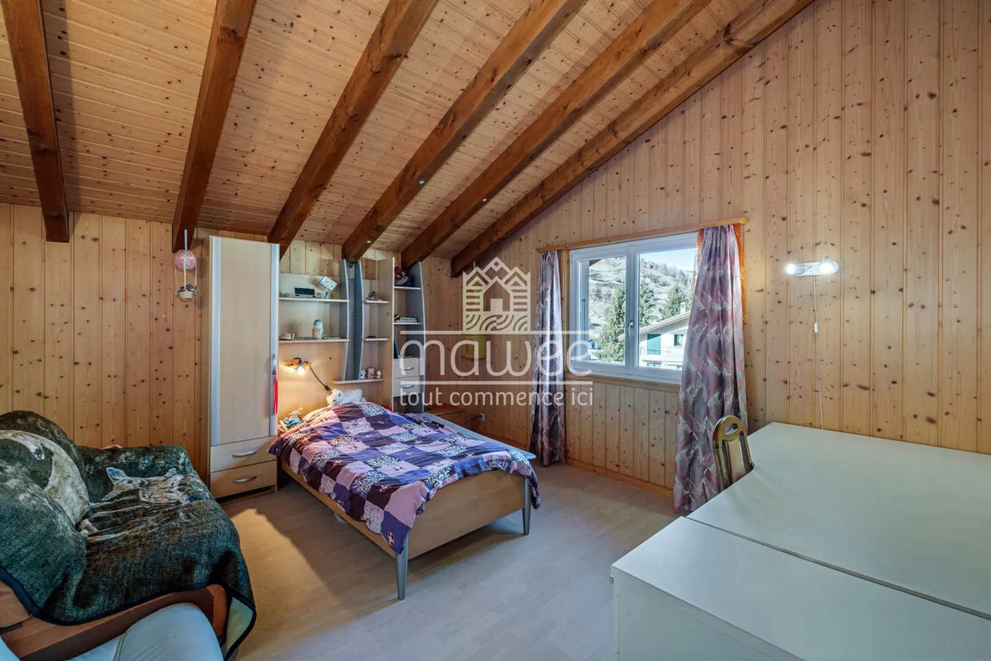 Spacious villa with terrace and garage in Orsières! - Photo 10 of 12