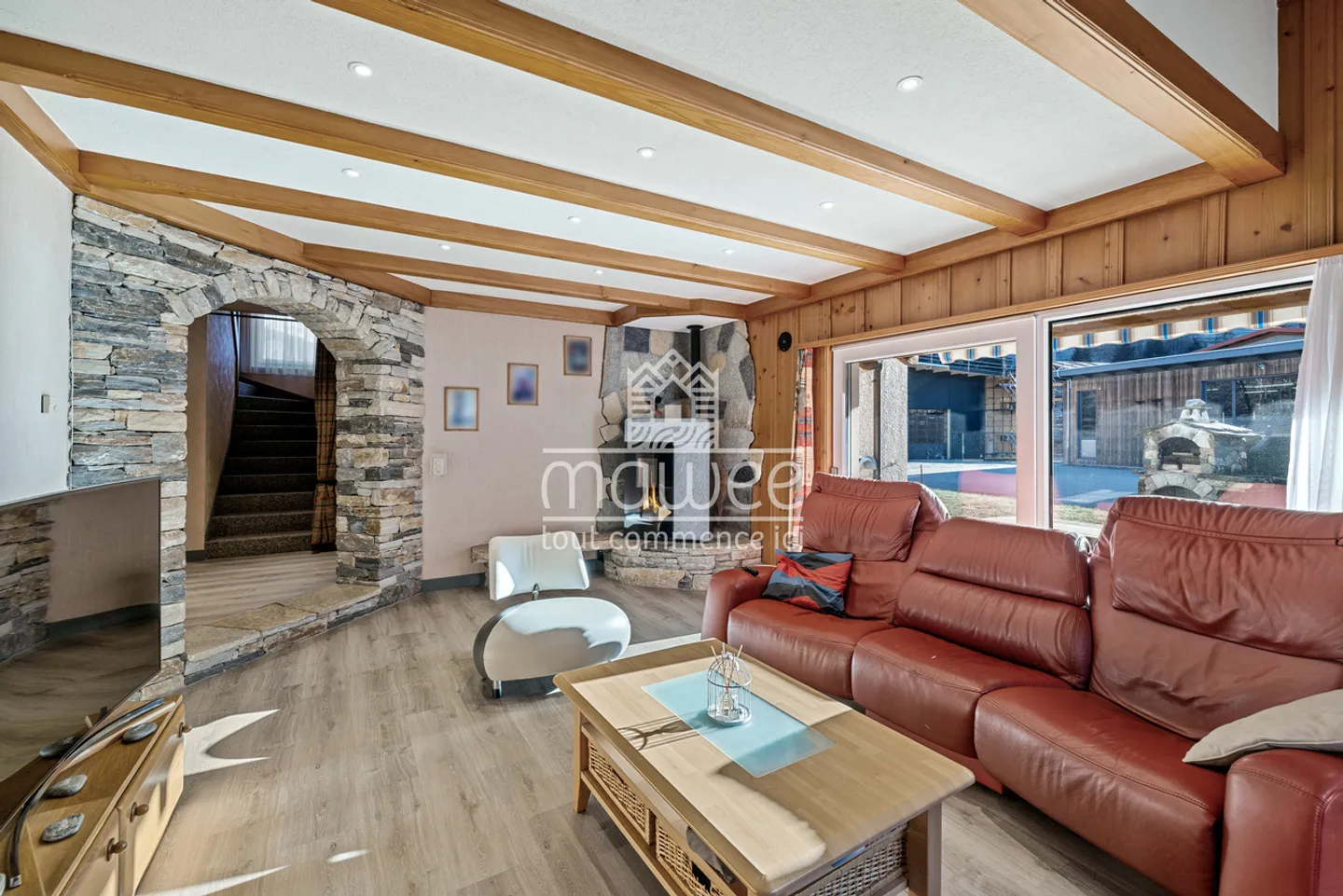 Spacious villa with terrace and garage in Orsières! - Photo 7 of 12