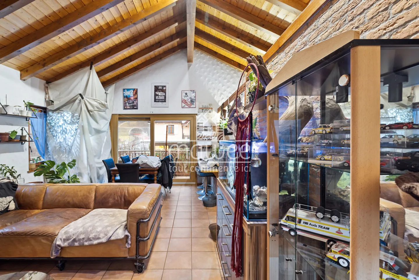 Ideal für Investoren, 5,5-Zimmer-Wohnung mit hervorragender Rendite - Foto 2 von 9