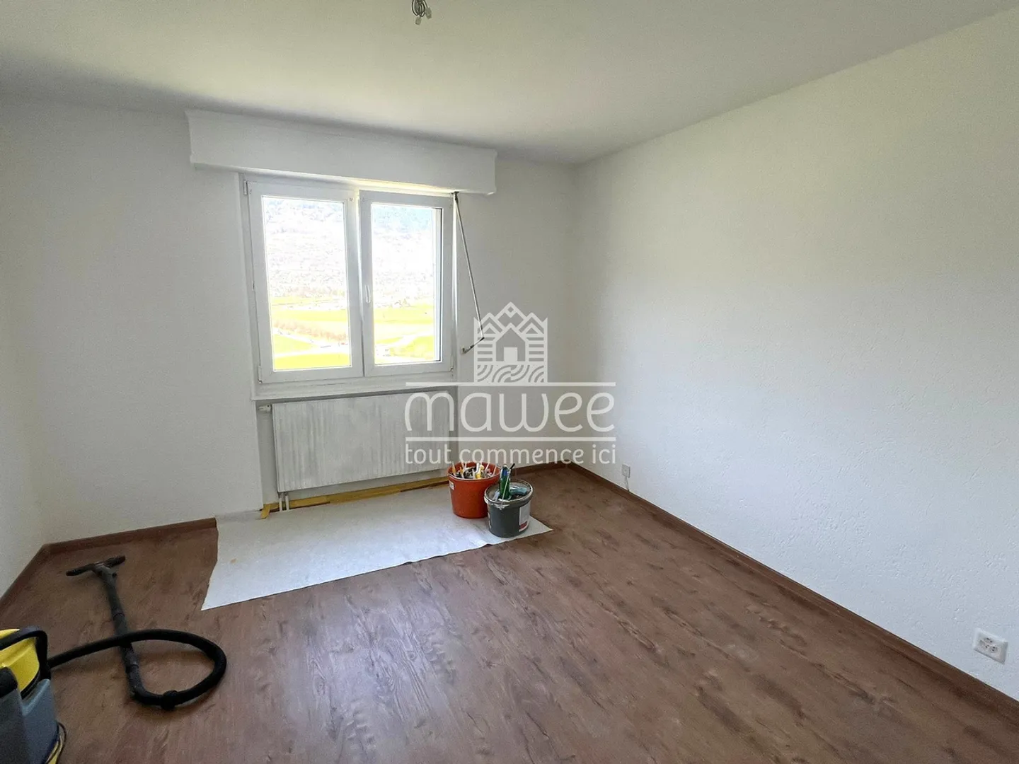 Attique lumineux de 2.5pièces avec vue panoramique Rénovation terminé! - Photo 3 sur 7