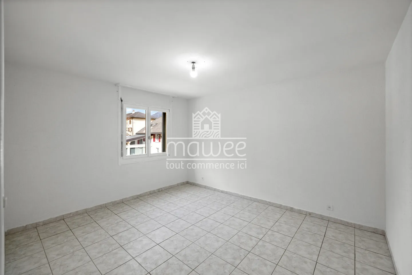 Beautiful 4.5 room apartment with loggia and included parking space - Photo 11 of 13