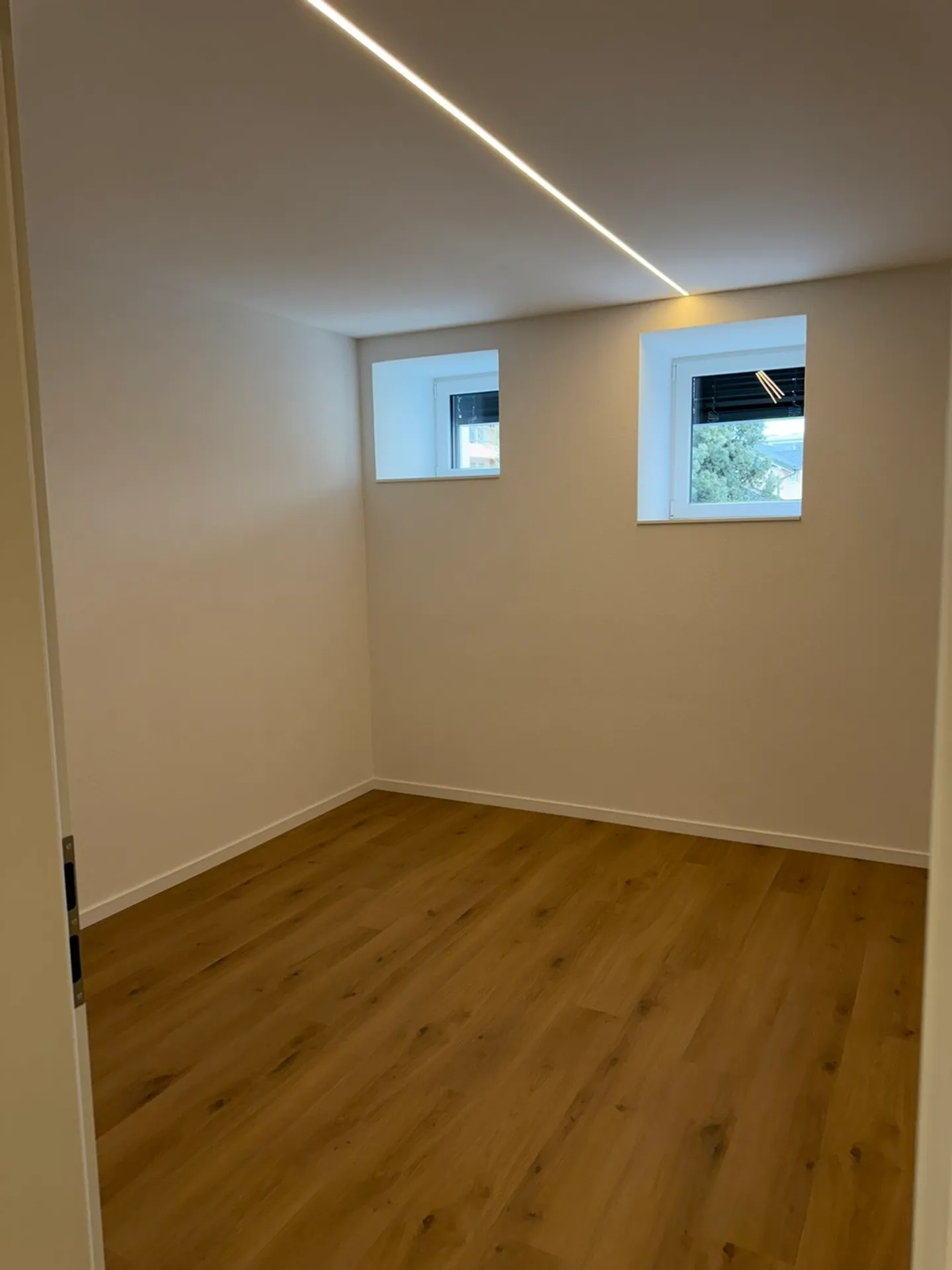 3.5 rooms in Collombey with Loggia in a historic building - Charges and parking spaces included - Photo 5 of 13