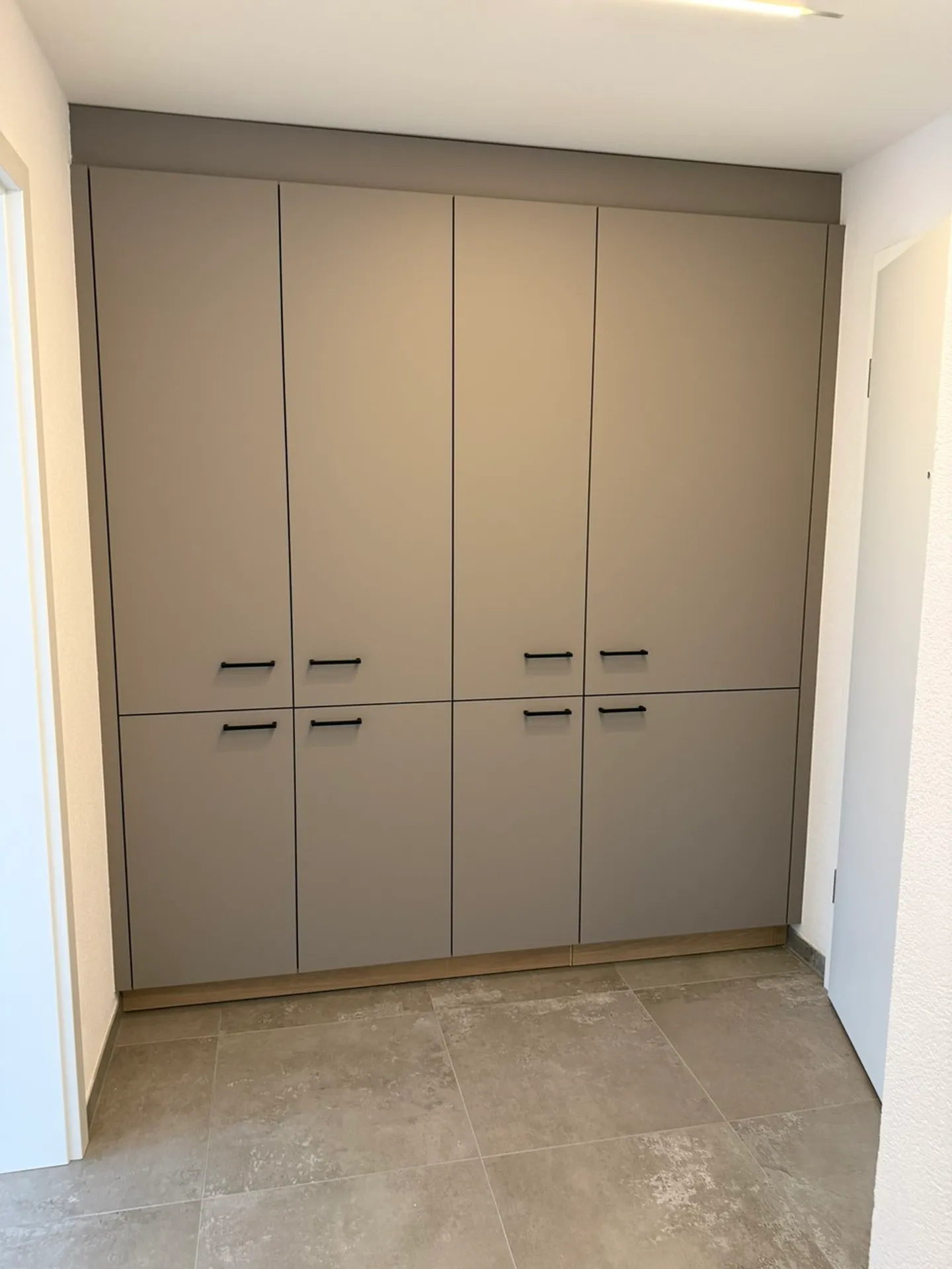 3.5 rooms in Collombey with Loggia in a historic building - Charges and parking spaces included - Photo 3 of 13