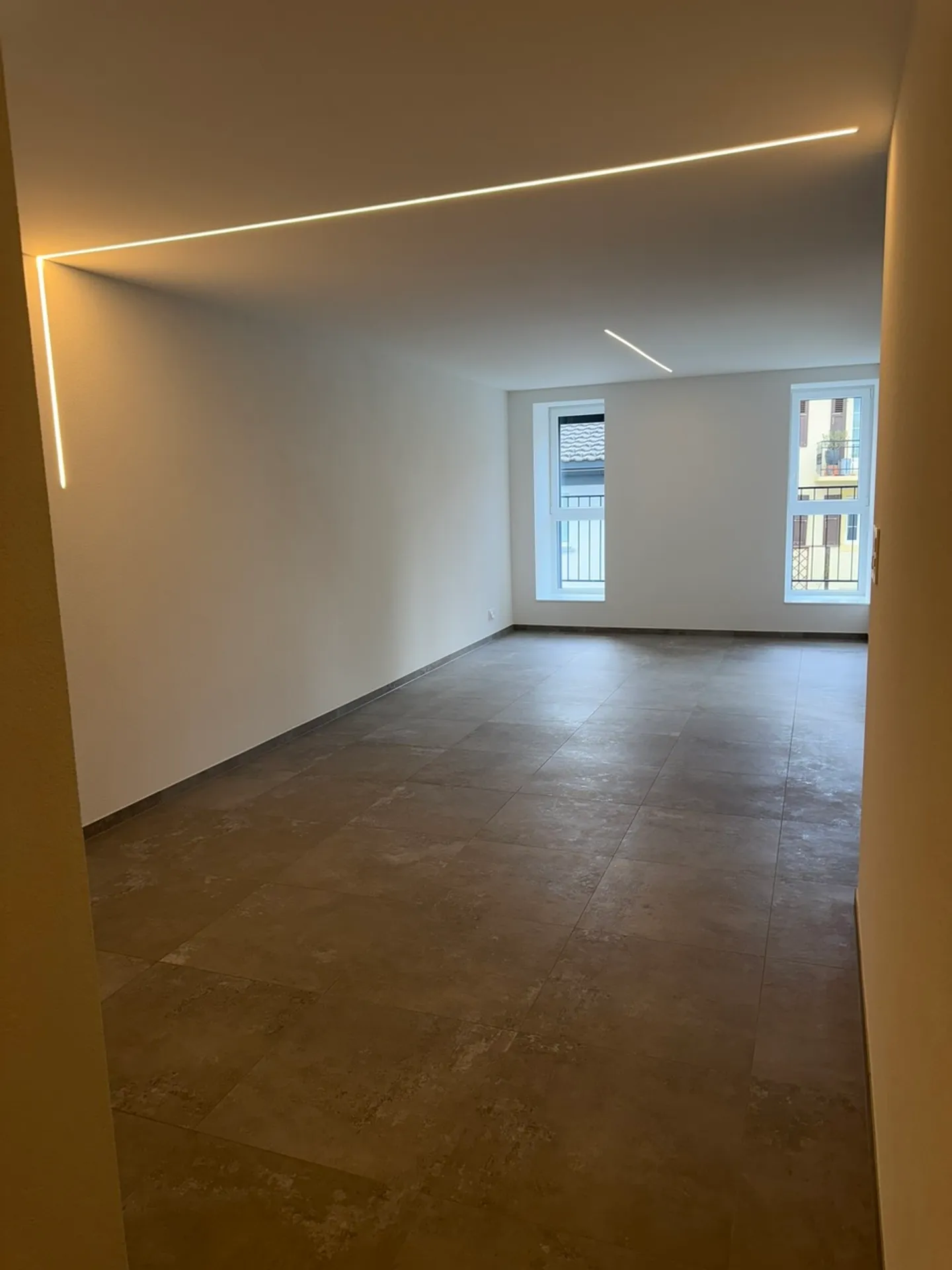 3.5 rooms in Collombey with Loggia in a historic building - Charges and parking spaces included - Photo 10 of 13