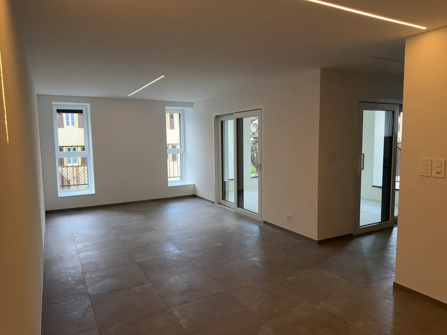 3.5 rooms in Collombey with Loggia in a historic building - Charges and parking spaces included - Photo 11 of 13