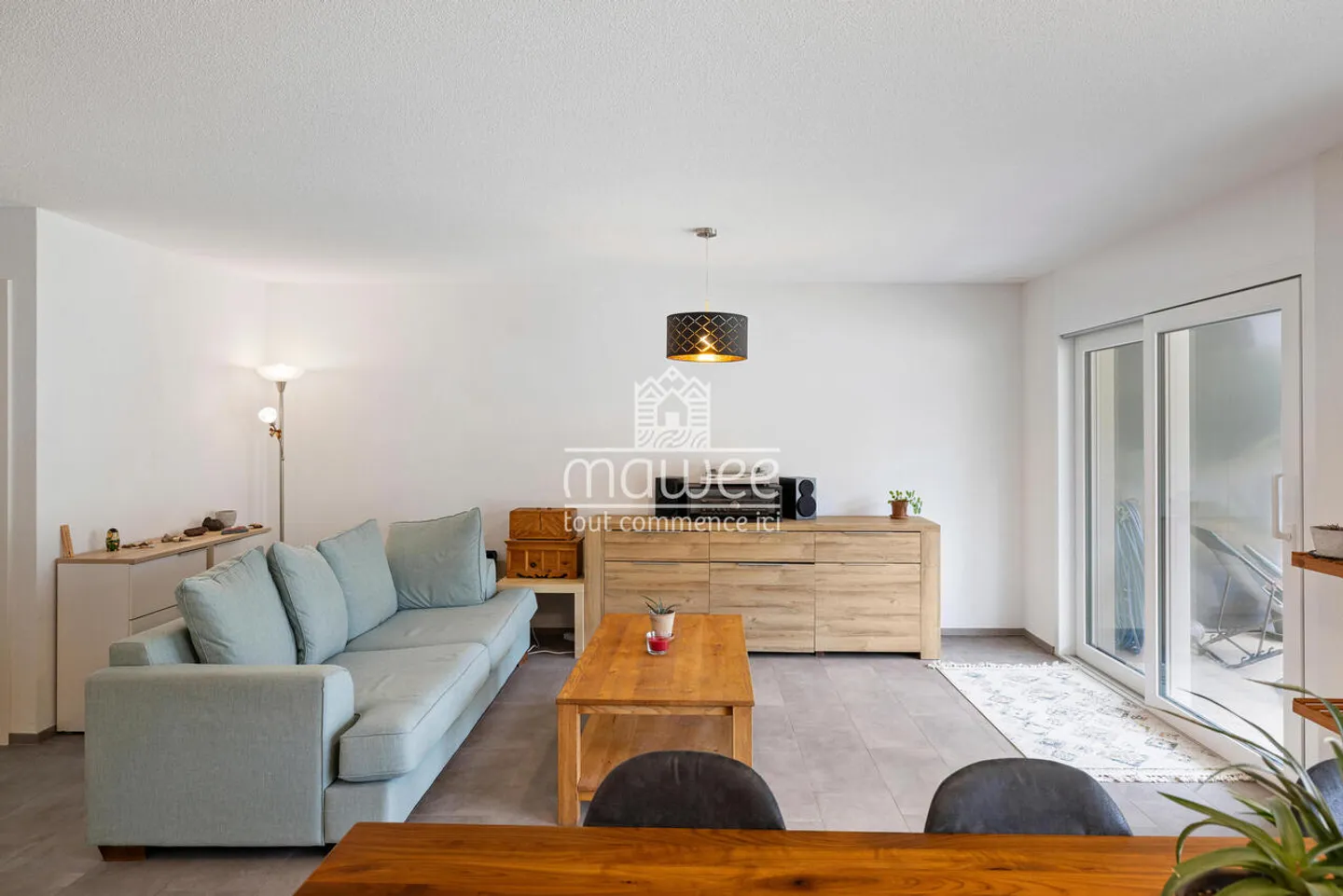 Charming 3.5-room apartment with terrace, garden, and two parking spaces - Photo 9 of 13