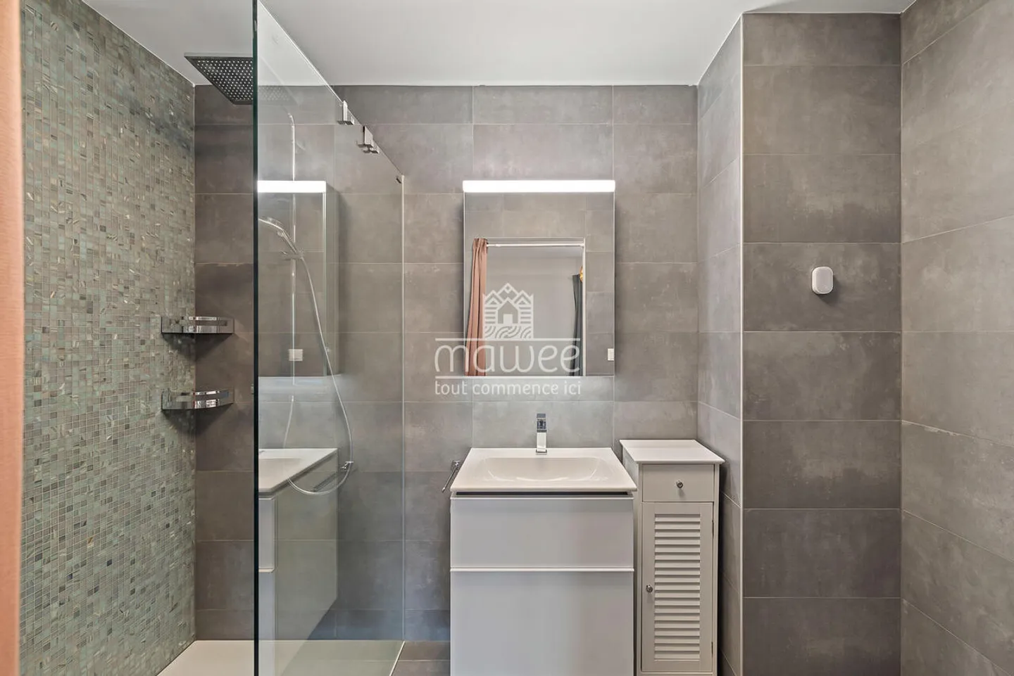 NEW! Exclusive 4.5 rooms in the center of Martigny - Photo 6 of 13
