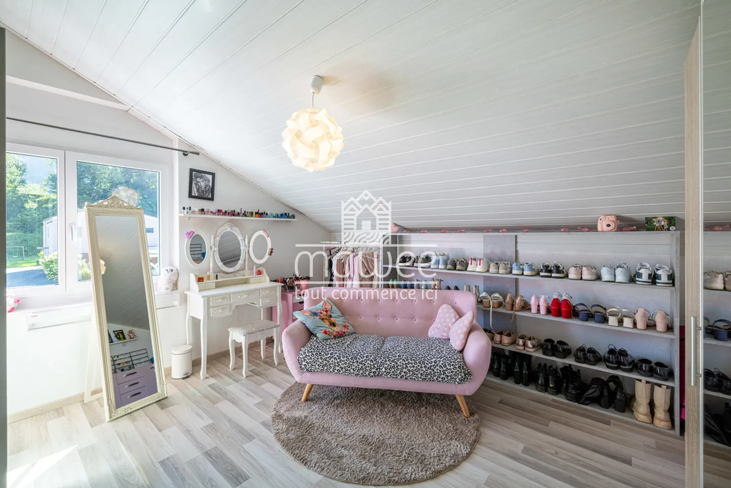 Villa individuelle avec 4 chambres et généreux sous-sol ! - Photo 9 of 13