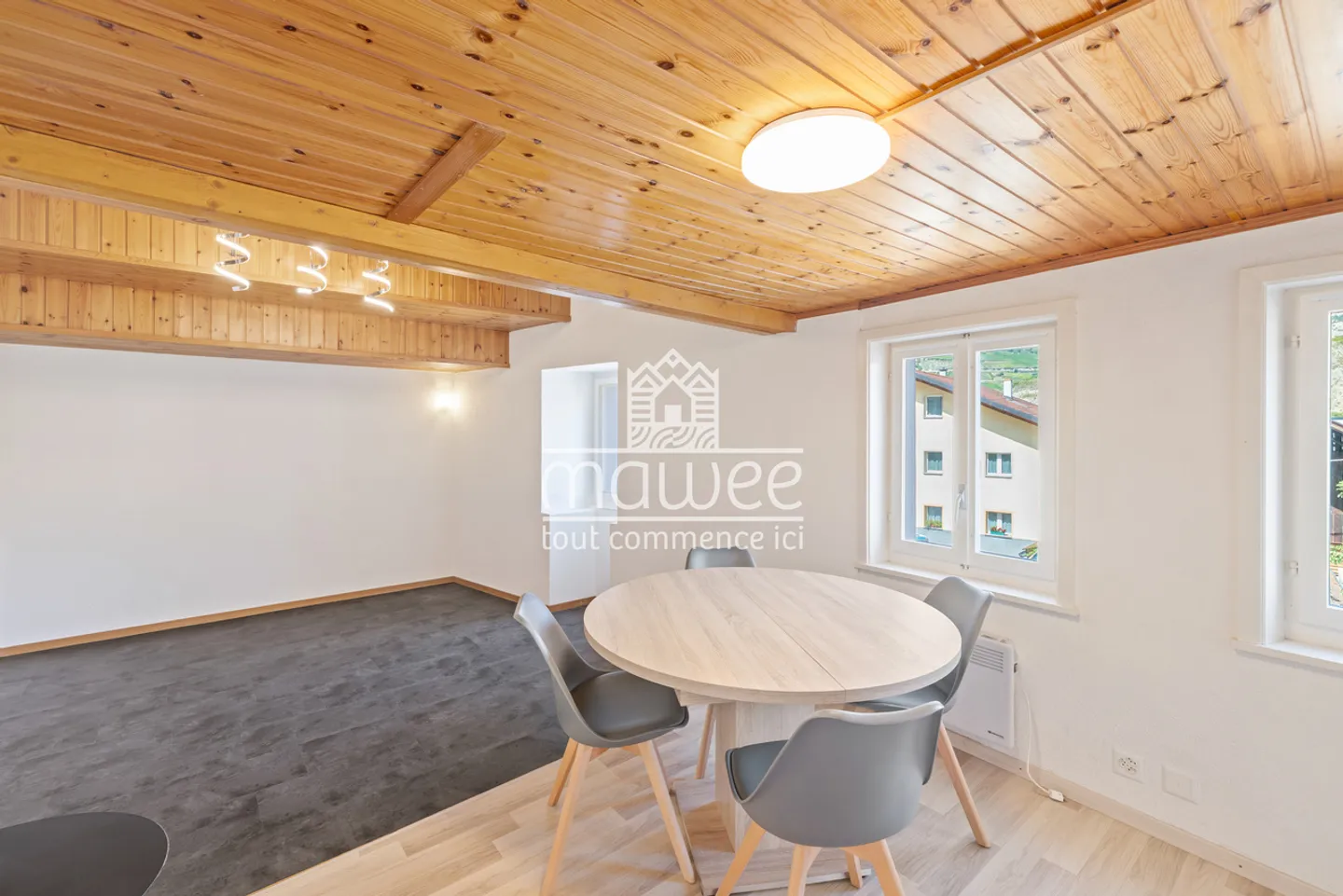 Petite maison de village de 3 pièces, cosy et pleine de charme - Photo 5 sur 13