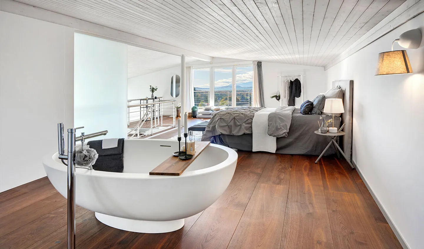 Stilvolles Einfamilienhaus mit Seeblick - Foto 4 von 6