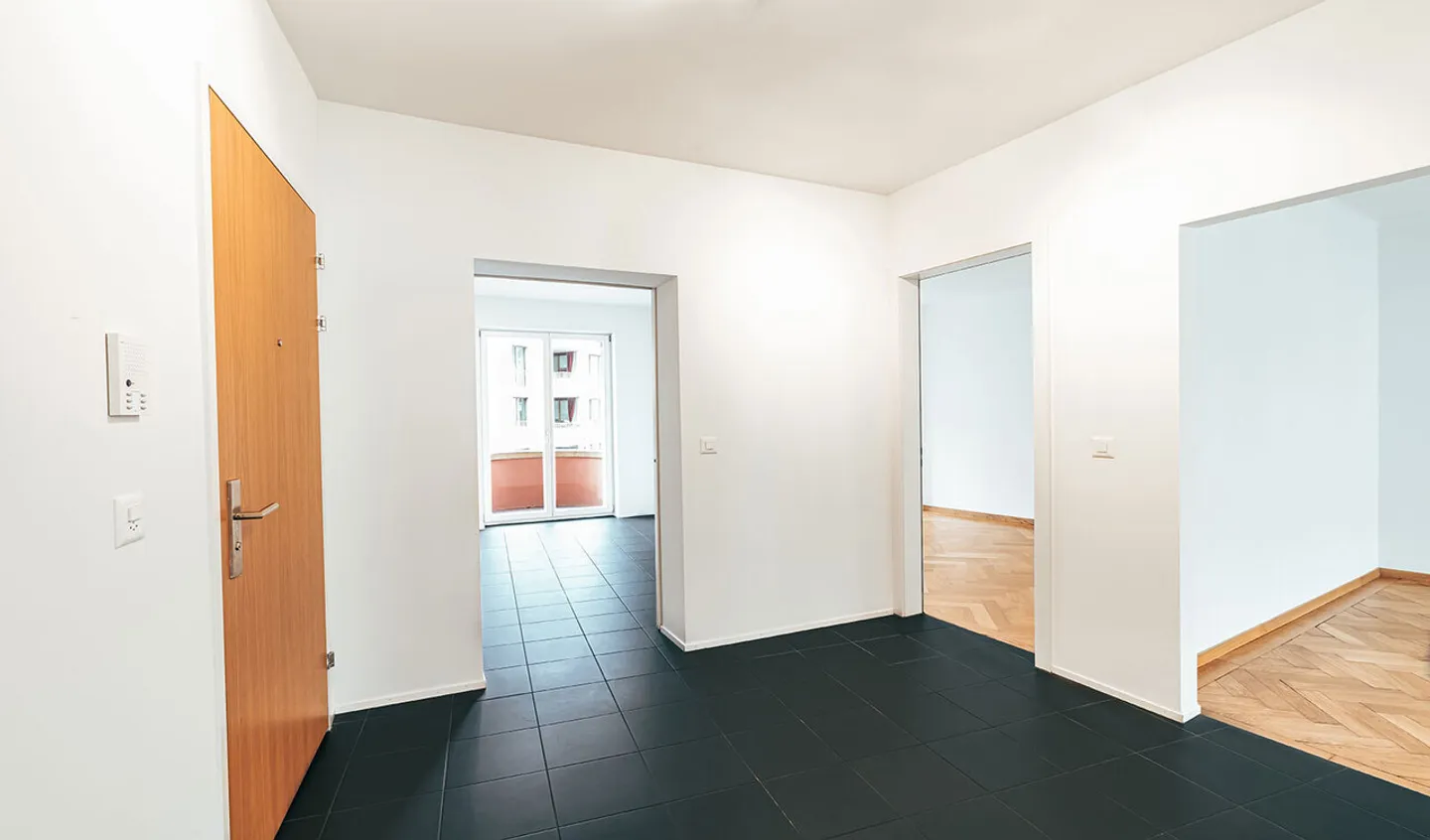 Appartement rénové avec vue sur le Pilatus - Photo 4 sur 5