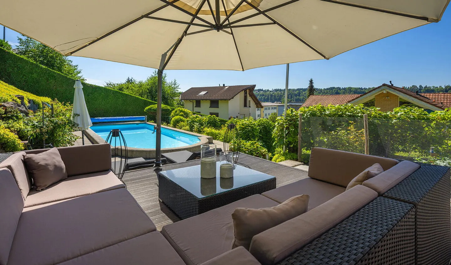 Single-family house: Apartment, heated pool, 1,155 m² plot - Photo 6 of 7