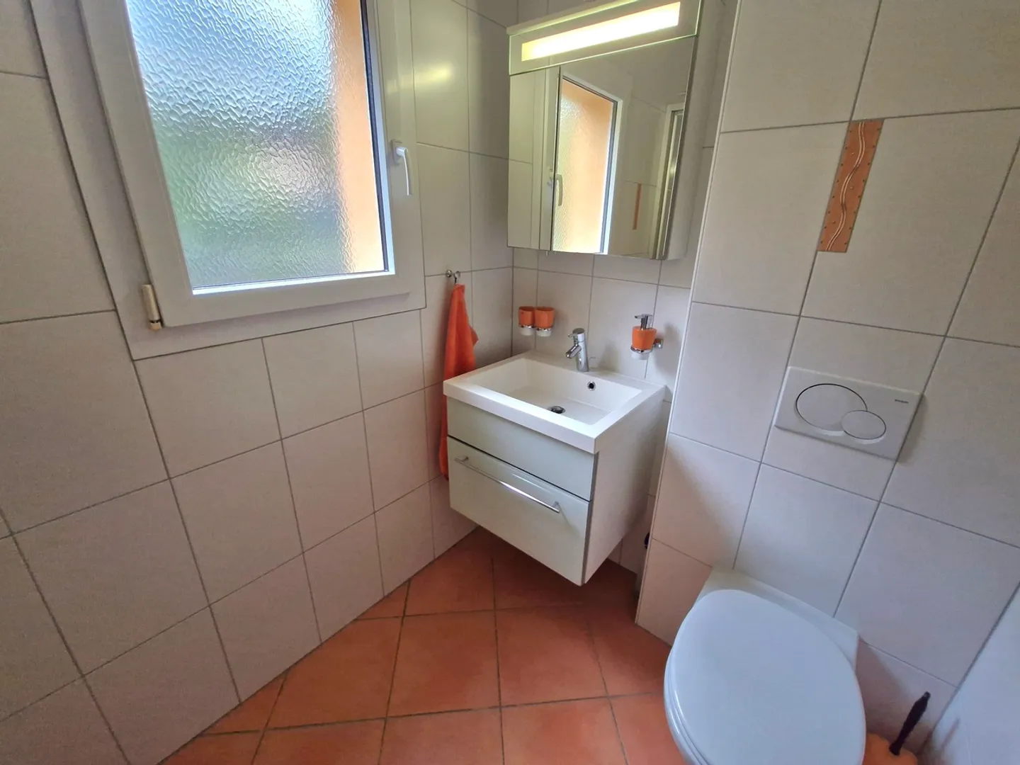 Superbe villa au sein d'un quartier paisible - Foto 10 di 12