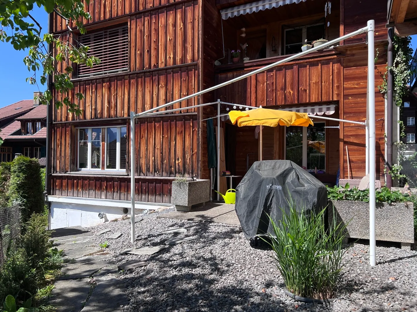 Charming Apartment in Hilterfingen - Near Lake with Partial Lake View - Photo 2 of 5